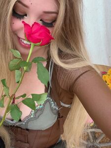 Belle Delphine Fantasy Renfair Cosplay Onlyfans Set Leaked