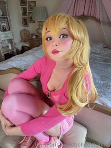 Belle Delphine Nude Princess Peach Cosplay Onlyfans Set Leaked