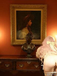 Belle Delphine Nude Antiques Onlyfans Set Leaked