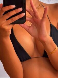 Chanel Uzi Selfie Bikini Strip Onlyfans Video Leaked