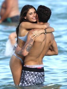 Madison Beer Camel Toe Public Bikini Set Leaked