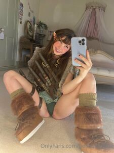 Belle Delphine Your Little Elf Onlyfans Set Leaked