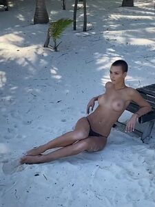Rachel Cook Megan Samperi Nude Beach BTS Video Leaked