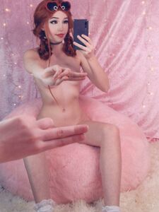 Belle Delphine Banana Selfie Photoshoot Onlyfans Set Leaked