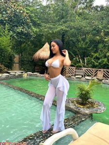 Gemelas Abello Aka Twins Bella Nude Curvy Boobs And Booty Onlyfans Leaks Photos