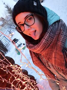 arilaviee exclusive onlyfans leaked nudes