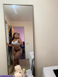 JulyBubbles exclusive onlyfans leaked nudes