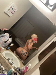 Lillycash exclusive onlyfans leaked nudes