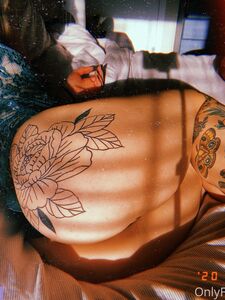 awlivv exclusive onlyfans leaked nude