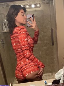 shaethefunnywhore exclusive onlyfans leaked nudes