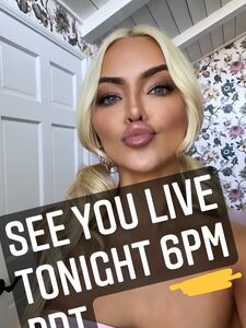 lindseypelas exclusive onlyfans leaked nudes