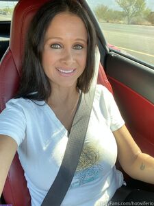 hotwiferio exclusive onlyfans leaked nudes