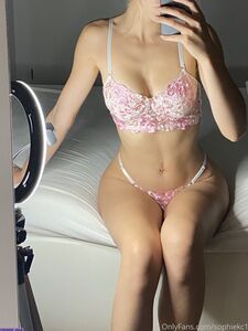 sophiekc1 exclusive onlyfans leaked nudes