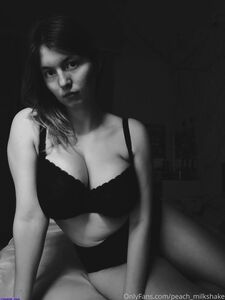 peach milkshake exclusive onlyfans leaked nudes