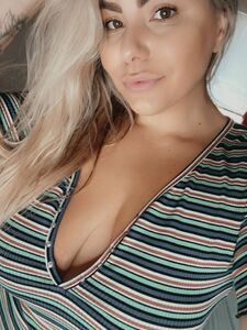 lunaskye9 exclusive onlyfans leaked nudes