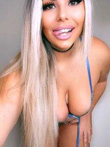 lunaskye9 exclusive onlyfans leaked nudes