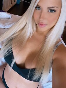 summerbrookes exclusive onlyfans leaked nudes