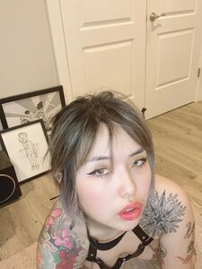 kniveschauu exclusive onlyfans leaked nudes