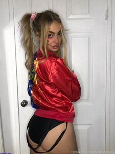 holmontana exclusive onlyfans leaked nudes