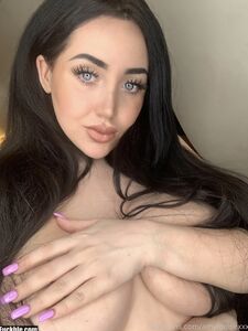 Amy Louise new hot onlyfans leaked nudes