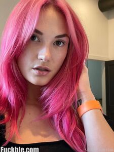 Siri Dahi aka SIRIFANCLUB exclusive onlyfans leaked nudes