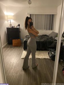 Arab Honey new hot onlyfans leaked nudes