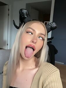 ariesiatv new hot onlyfans leaked nudes