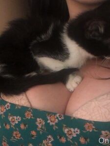 Onlyalinaviolet new hot onlyfans leaked nudes