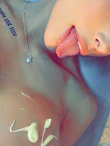 Skyler Lo new hot onlyfans leaked nudes