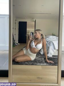 corinna kopf onlyfans leak photos