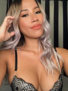 nina cola onlyfans leaks nude photos