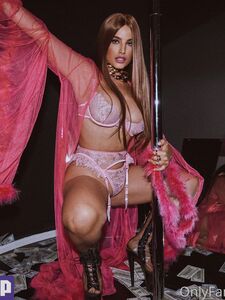 LaSirena69 onlyfans leaks nude photos and videos