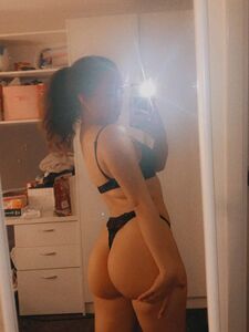 vanessa_xx onlyfans leaks nude photos