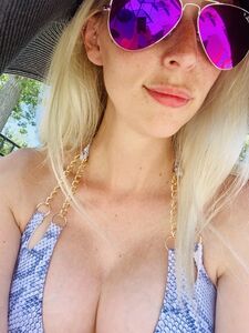 Elle Knox onlyfans leaks nude photos