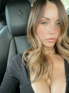 Melanie Pavola onlyfans leaks nude photos