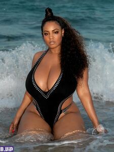 persephanii nude onlyfans leaked photos