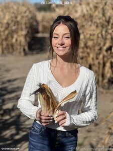 AngelBaeXO Nude Onlyfans Leaks