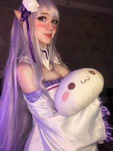 AstasiaDream (899 pictures)