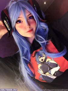 AstasiaDream (899 pictures)