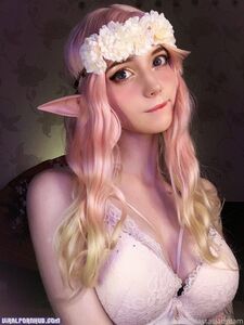 AstasiaDream (899 pictures)