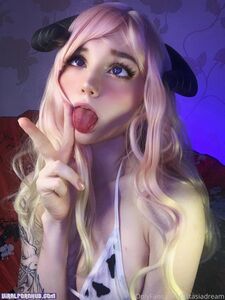 AstasiaDream (899 pictures)