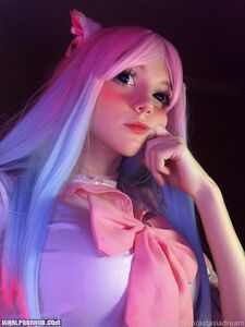 AstasiaDream (899 pictures)