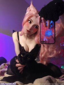 AstasiaDream (899 pictures)