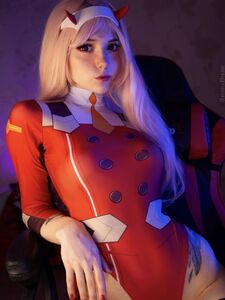 AstasiaDream (899 pictures)