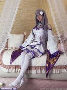 AstasiaDream (899 pictures)