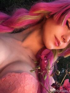 AstasiaDream (899 pictures)