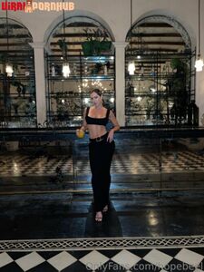 Hopebeel Hot Fitness Model Latest Boobs And Booty Onlyfans Leaked Photos