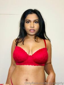 Princess Zara Nude Boobs And Hairy Pussy Onlyfans Leaks Photos
