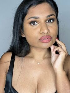 Princess Zara Nude Boobs And Hairy Pussy Onlyfans Leaks Photos