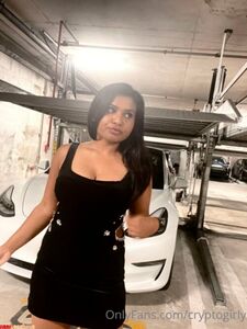 Princess Zara Nude Boobs And Hairy Pussy Onlyfans Leaks Photos